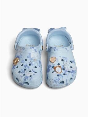 Loveshackfancy Crocs Size W6